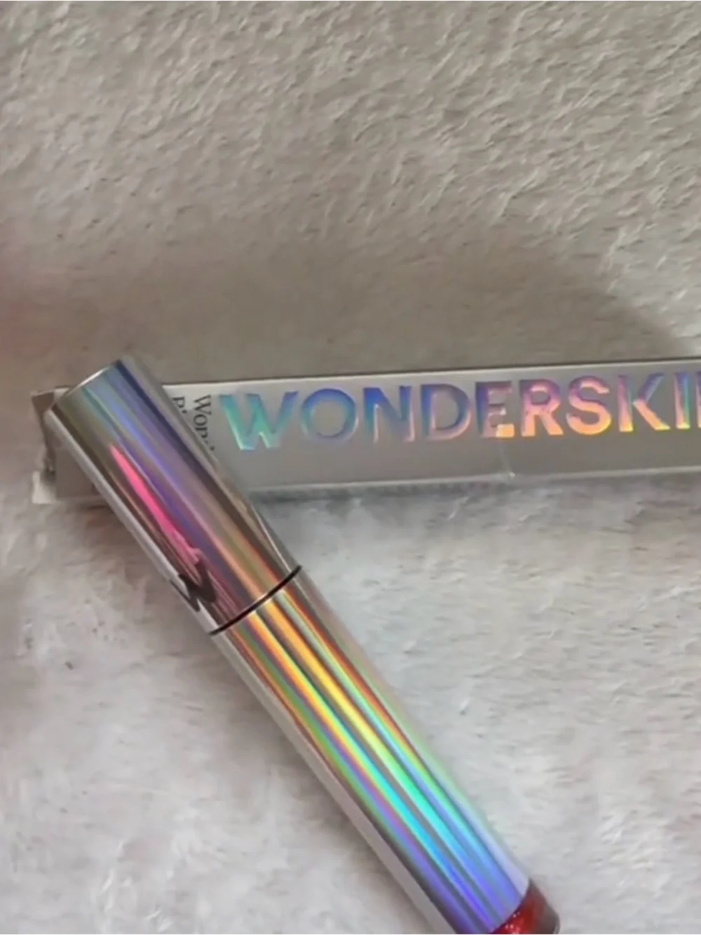 Wonderskin wonder blading top gloss Holographic